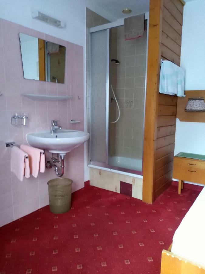 Hotel Garni Alpenrose Ischgl Eksteriør bilde